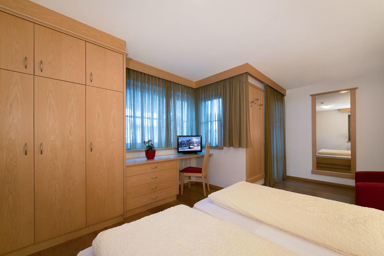 Appartamenti Villa Olympia Corvara Buitenkant foto